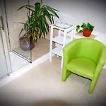 Business Renate شقة